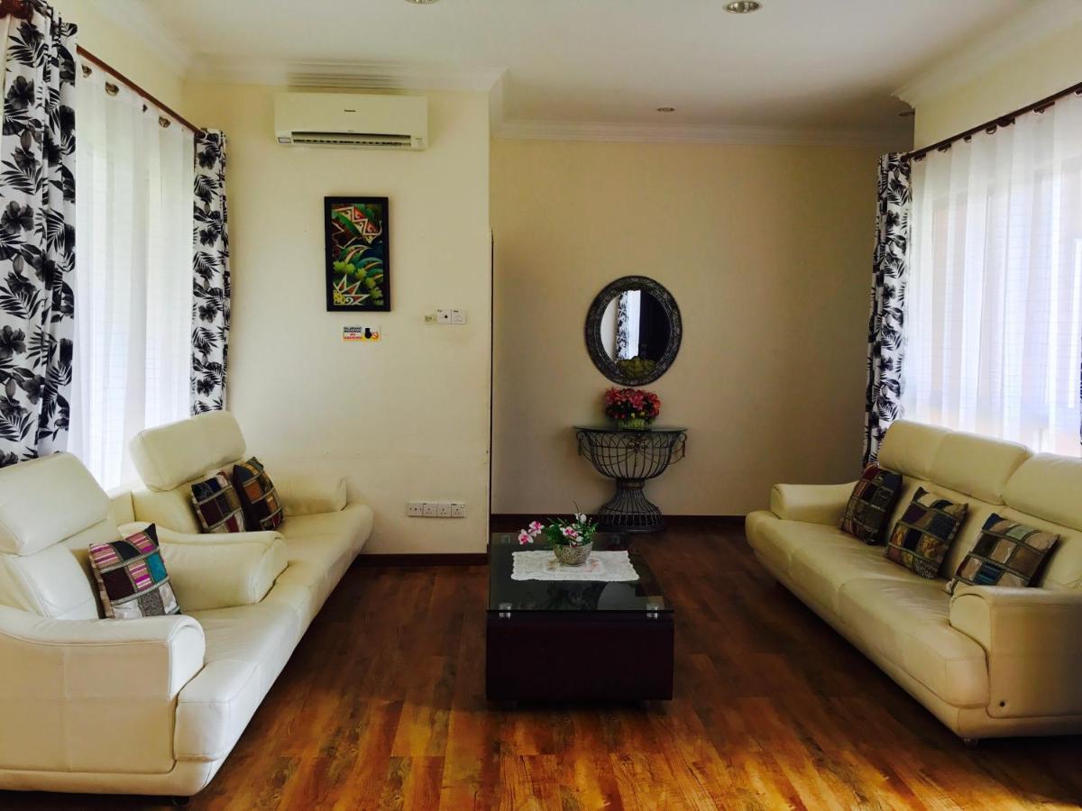 Desa Kaloi Farmhouse Villa Батанг Кали Екстериор снимка